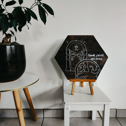 Tableau en bois seigneur des anneaux : "A wizard is never late"